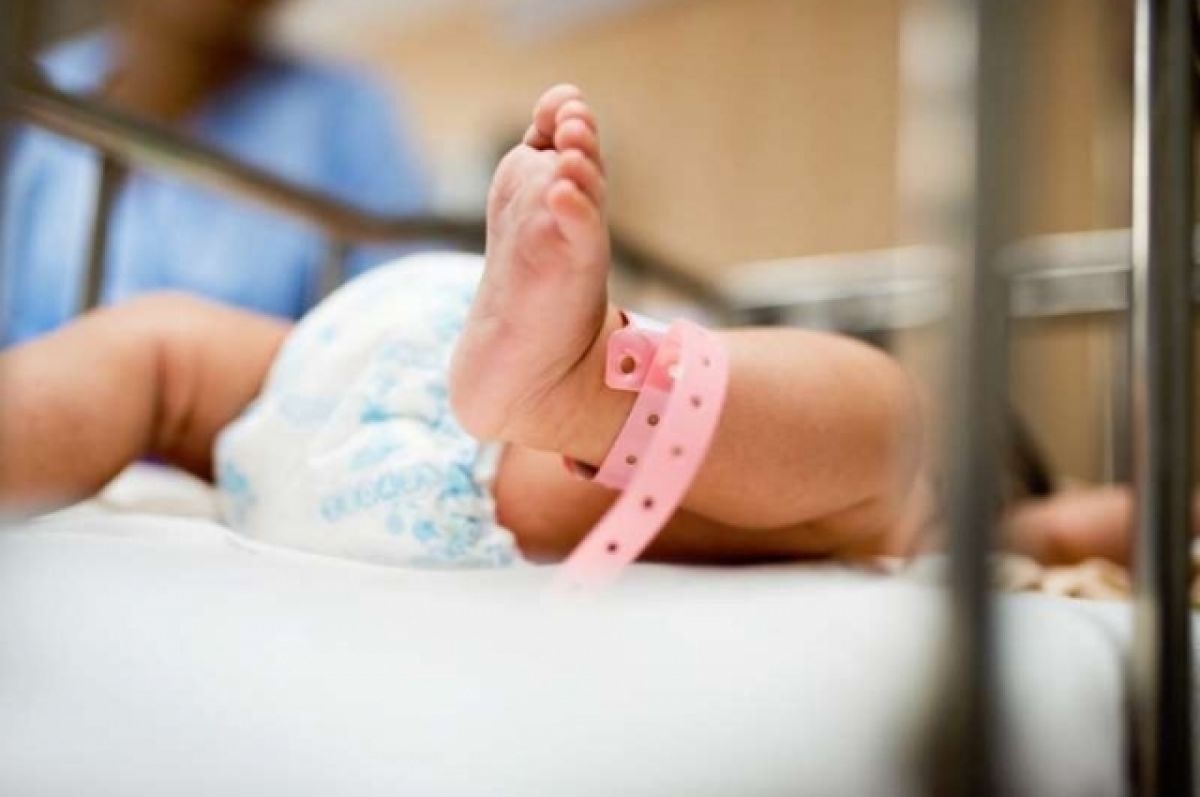Полезные советы: Что подготовить для выписки из роддома маме и малышу?